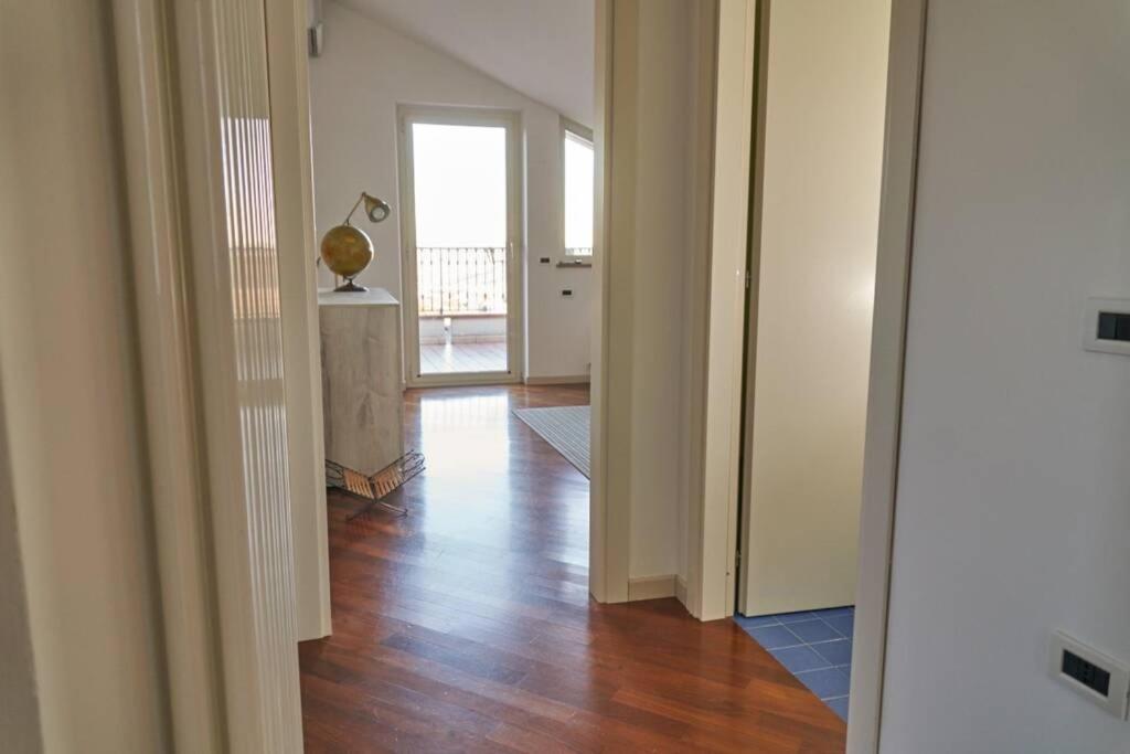 Casa Rubini Lägenhet Teramo Exteriör bild