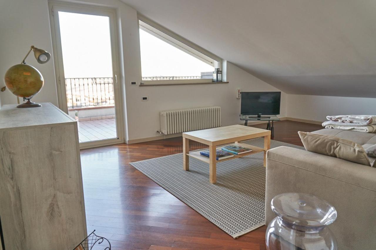 Casa Rubini Lägenhet Teramo Exteriör bild